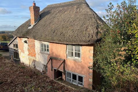 2, The Follies Torrington Road, Winkleigh, EX19 8HR