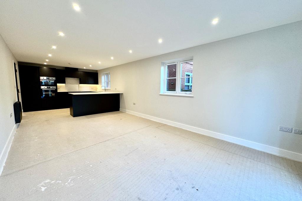 Open Plan Living Room/Kitchen