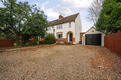 3 bedroom semi-detached house for sale, Easthampstead Road, Berkshire RG40