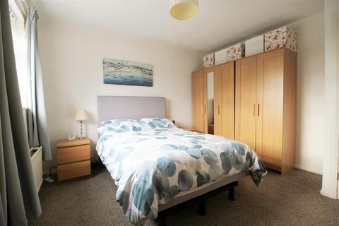 130b Two Trees Lane, Denton, Manchester, M34 7GL