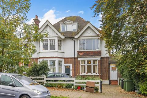 2 bedroom flat for sale, Streatham Common South, Streatham