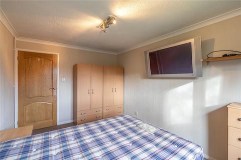 2 bedroom maisonette for sale, Whitburn Close, Pendeford, Wolverhampton, West Midlands, WV9