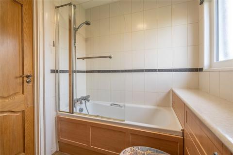 31 Whitburn Close, Wolverhampton, WV9 5NJ