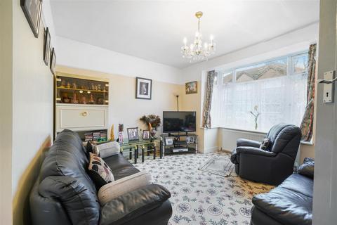 4 bedroom detached bungalow for sale, Charterhouse Avenue, WEMBLEY