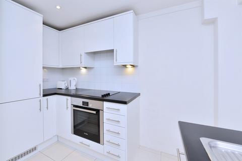 2 bedroom flat to rent, 24 Pelham Court, SW3