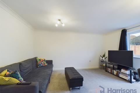 4 bedroom semi-detached house for sale, Reams Way, Kemsley, Sittingbourne, Kent, ME10