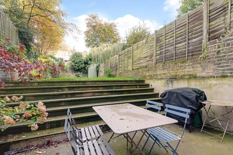 32a Albert Street, London, NW1 7NU