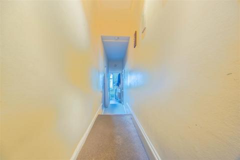 1 bedroom flat for sale, HAMLET COURT ROAD, Westcliff-On-Sea