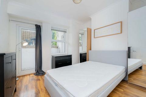 2 bedroom flat to rent, Gledstanes Road, London W14