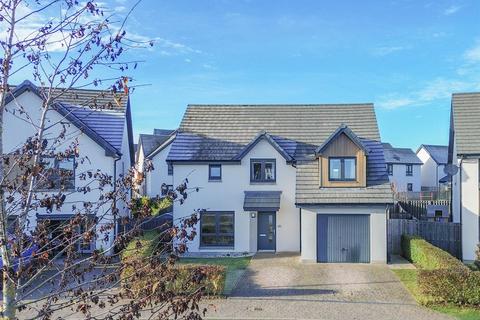 4 bedroom house for sale, Croll Gardens, Perth