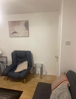 1 bedroom flat to rent, Ruston Road, London, SE18