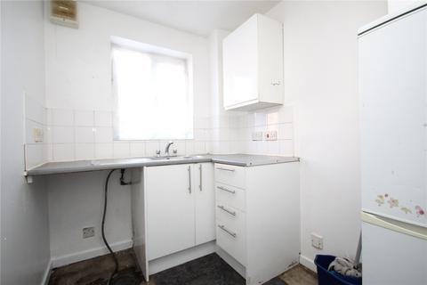 2 bedroom apartment to rent, Rounders Court, Lewis Way, Dagenham, RM10