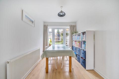 15 Bannister Close, Witley, Godalming, GU8 5RR