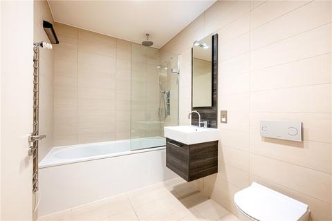 2 bedroom property to rent, Star Yard, London, WC2A