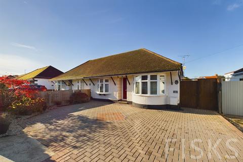 2 bedroom bungalow for sale, Northern Avenue, Benfleet, SS7