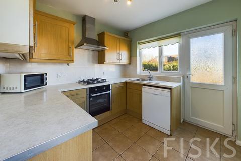 2 bedroom bungalow for sale, Northern Avenue, Benfleet, SS7