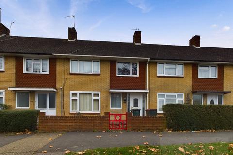 3 bedroom terraced house for sale, Gossops Drive, Crawley RH11