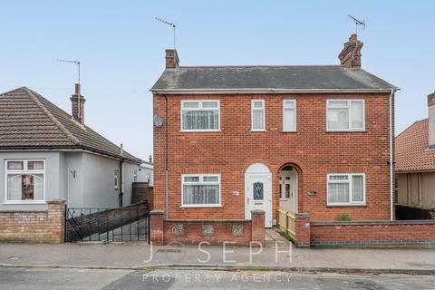 3 bedroom semi-detached house for sale, Hamilton Road, Ipswich, IP3