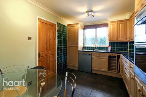 2 bedroom flat for sale, Epsom Road, Guildford