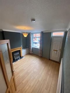 4 bedroom terraced house to rent, Carlingford Road, Hucknall, Nottingham