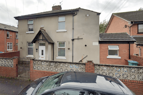 3 bedroom terraced house to rent, Woodfold Ave, M19 3AP