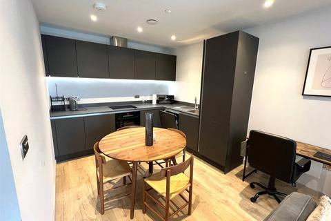 2 bedroom apartment to rent, Whitworth Street West, Manchester, Greater Manchester, M1