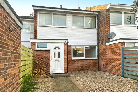 3 bedroom terraced house for sale, Village Way, Yateley, Hampshire