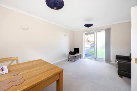 2 bedroom flat for sale, The Gilberts, Harsfold Road, Rustington, Littlehampton, BN16