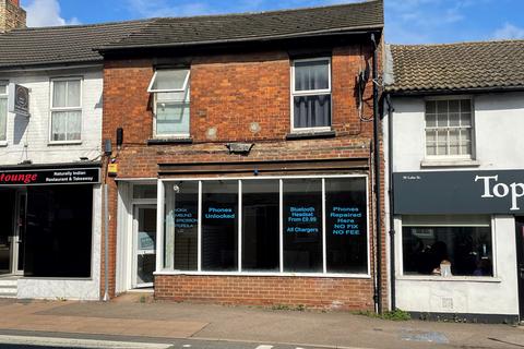 Retail property (high street) to rent, Leighton Buzzard LU7