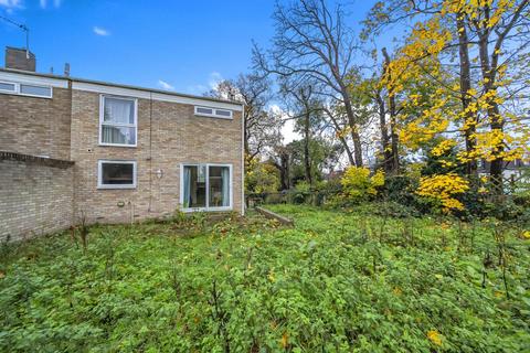 3 bedroom end of terrace house for sale, Cornford Close, Bromley