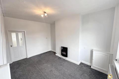 2 bedroom terraced house to rent, Painthorpe Lane, Wakefield WF4