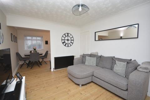 17 Cathkin Place, KA13 6TP