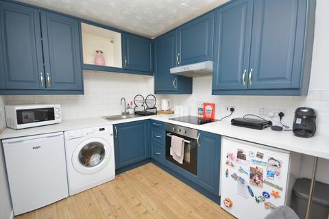 17 Cathkin Place, KA13 6TP