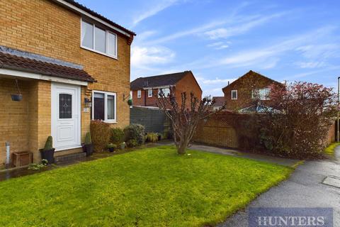 2 bedroom semi-detached house for sale, The Furrows, Eastfield, Scarborough