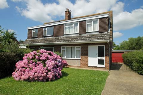 4 bedroom semi-detached house to rent, Canterbury CT2