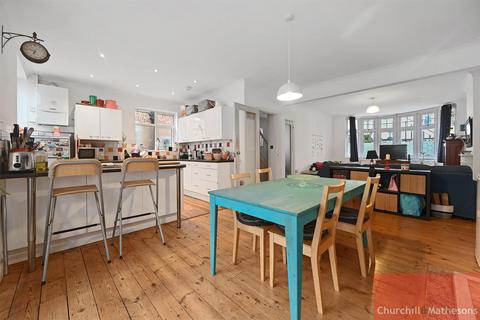 4 bedroom semi-detached house for sale, Ashfield Road, London