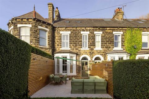 3 bedroom terraced house for sale, Brandon Terrace, Leeds LS17