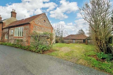 3 bedroom barn conversion for sale, The Street, Thornage NR25