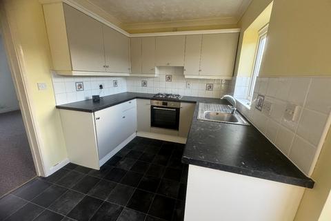 2 bedroom terraced house to rent, Tindall Close, Wisbech