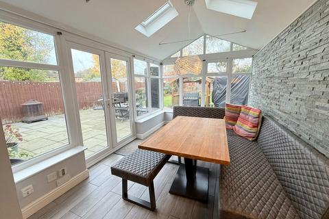 4 bedroom semi-detached house for sale, Stonor Park Road, Solihull