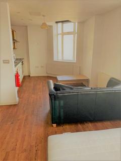 Studio to rent, The Kingsway, Portland House, City Centre, Swansea