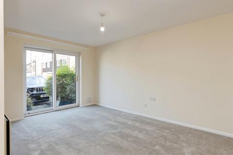 undefined, 9 Sovereign Court, Henry Street GL1