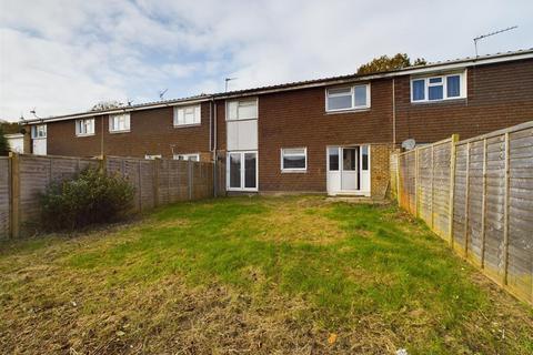 3 bedroom terraced house for sale, Webb Close, Broadfield RH11