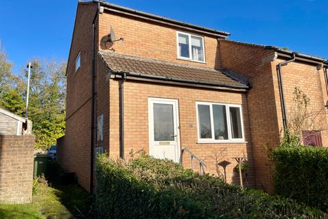 2 bedroom semi-detached house to rent, Barton Road, Whiddon Valley, Barnstaple, EX32