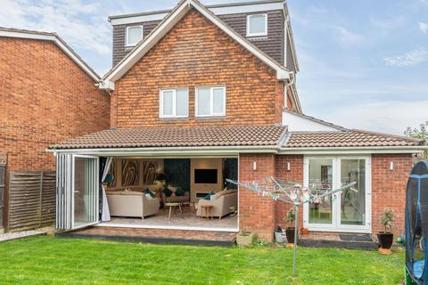 4 bedroom detached house for sale, Devitt Close, Shinfield, Berkshire