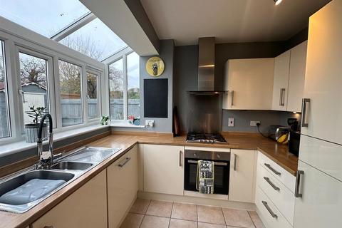 4 bedroom end of terrace house for sale, Penwald Court, Peterborough PE6