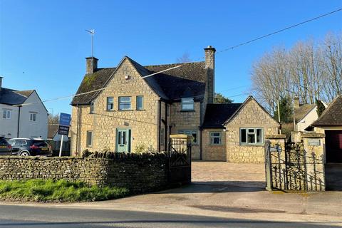 3 bedroom detached house for sale, Rissington Road, Bourton On The Water