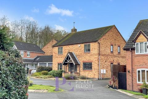 4 bedroom detached house for sale, Kingfisher Close, Desford LE9