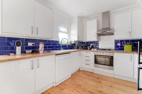 4 bedroom semi-detached house for sale, Glyn Road, Worcester Park