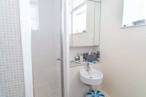 undefined, Hayes Road, Penarth CF64